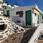 Histórica Casa Con Vistas Al Jardín De Cactus Y Montañas Сasa de vacaciones Mogán